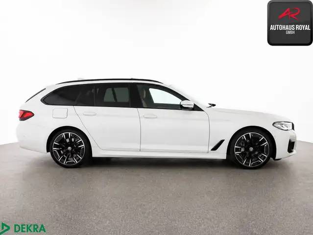 BMW 5 Series view 6
