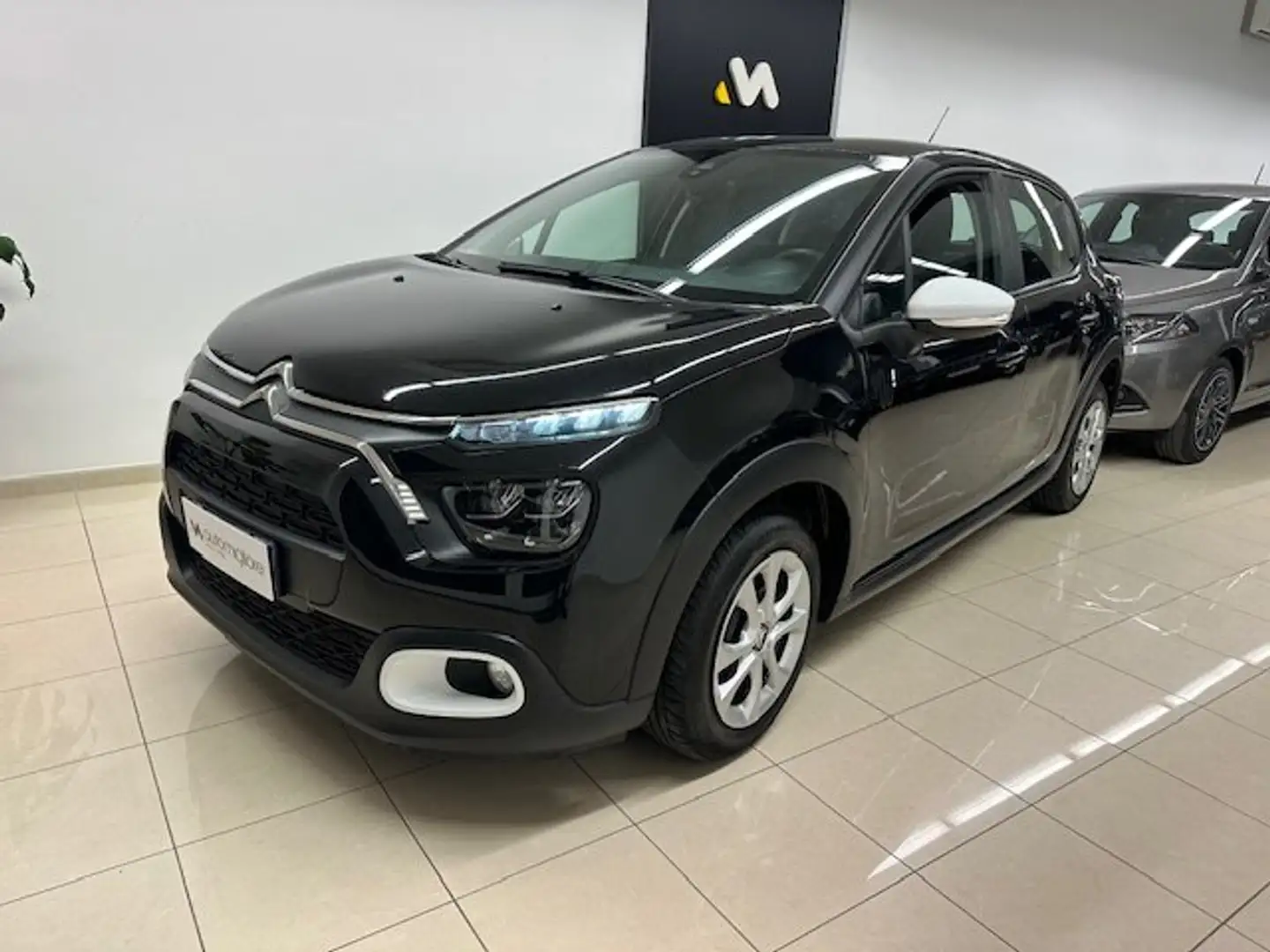 Citroen C3 C3 1.2 puretech C-Series s Nero - 2