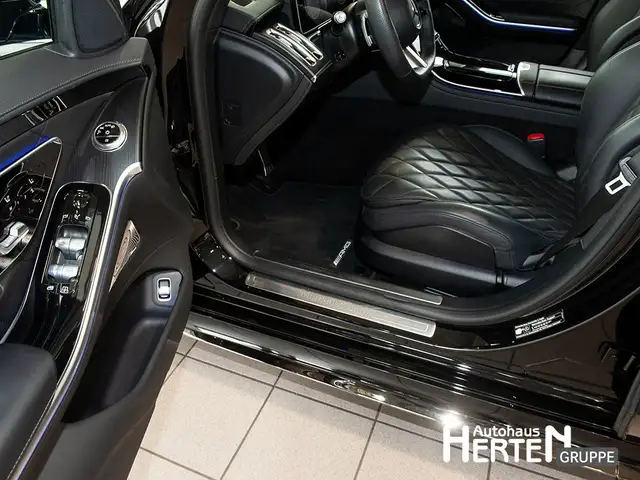 Mercedes-Benz S-Class view 13