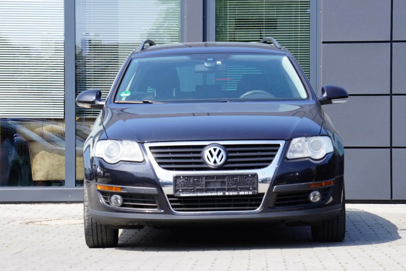 Volkswagen Passat Variant Trendline Schwarz - 2