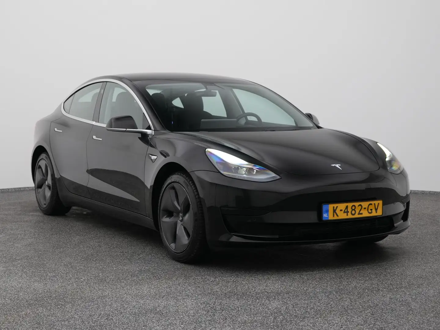 Tesla Model 3 Standard RWD Plus 60 kWh | PANO | CAMERA | AUTOPIL Noir - 2