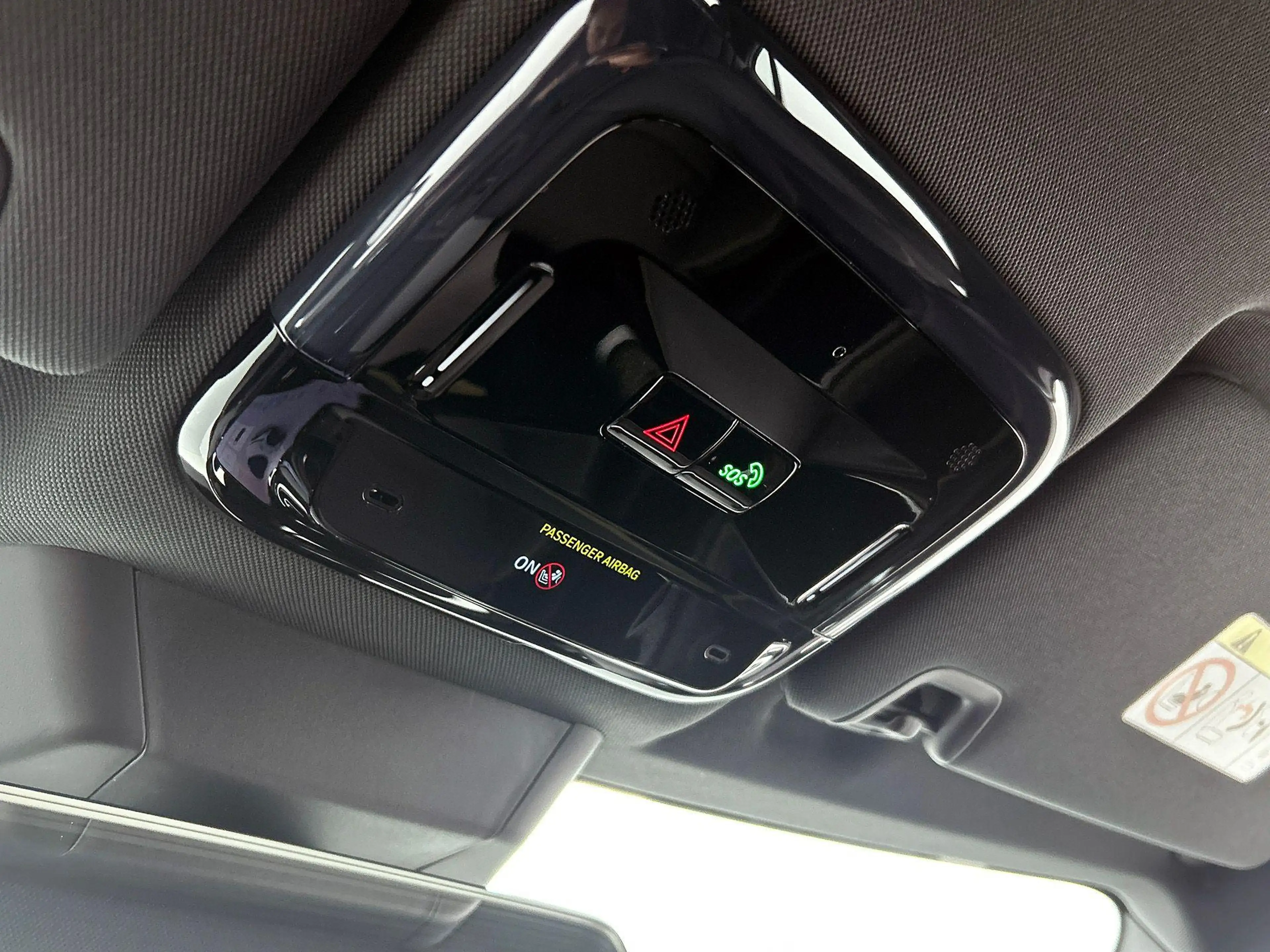 Lynk & Co 01 1.5 Core |beschikbaar per 1/12/26 |climate control — photo 10