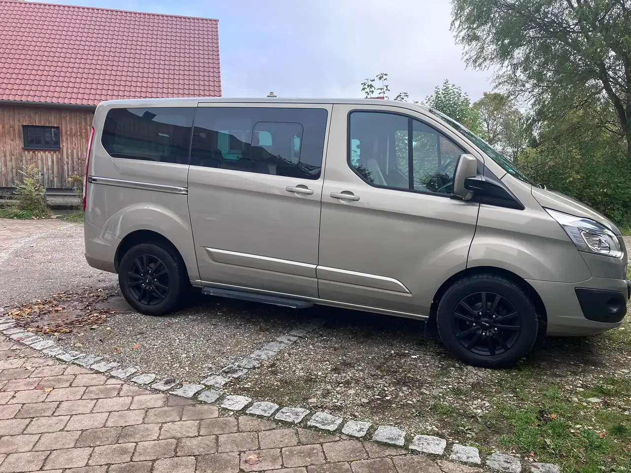 Ford Tourneo Custom