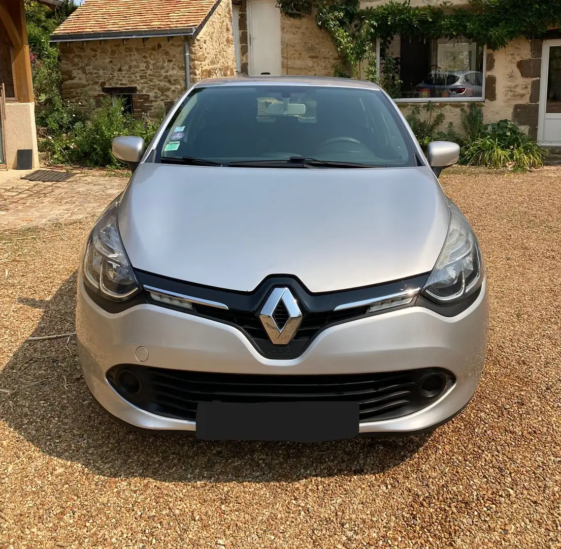 Renault Clio Clio IV TCe 90 Energy eco2 Expression Gris - 2