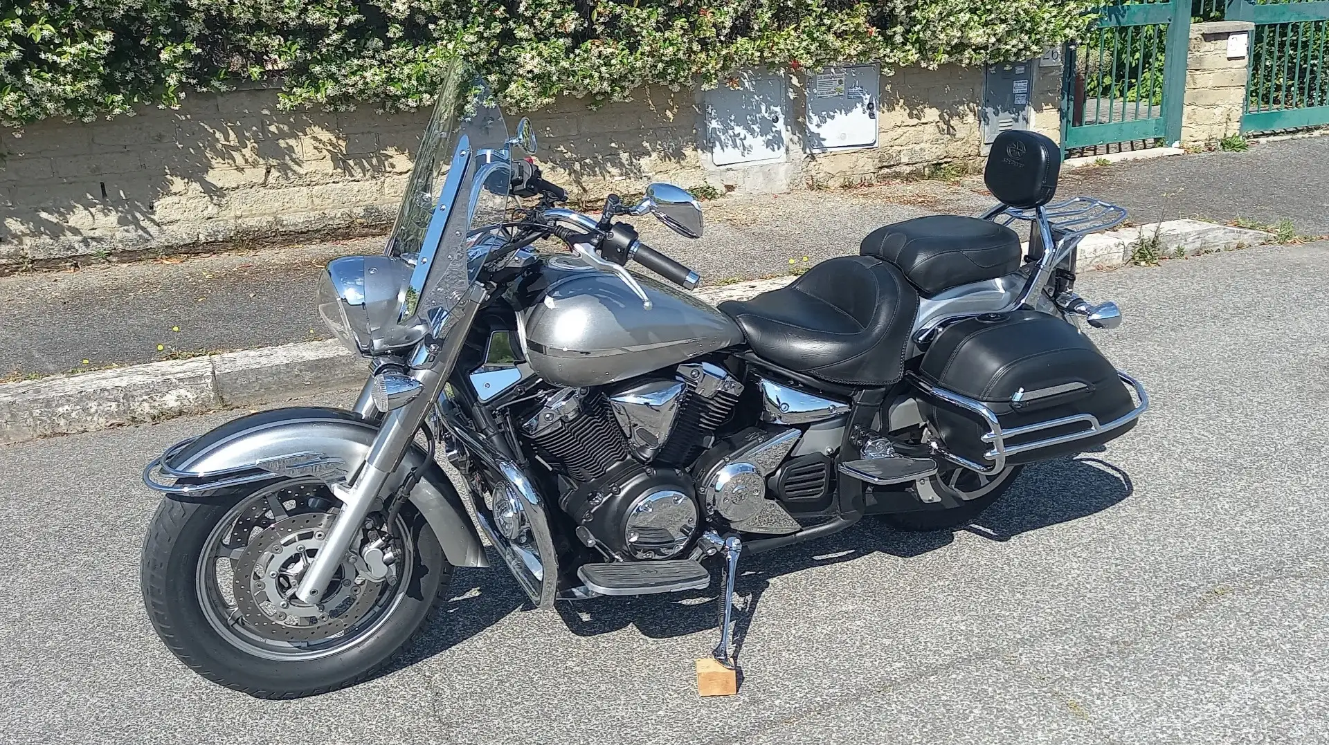 Yamaha XVS 1300 Midnight star Ezüst - 1