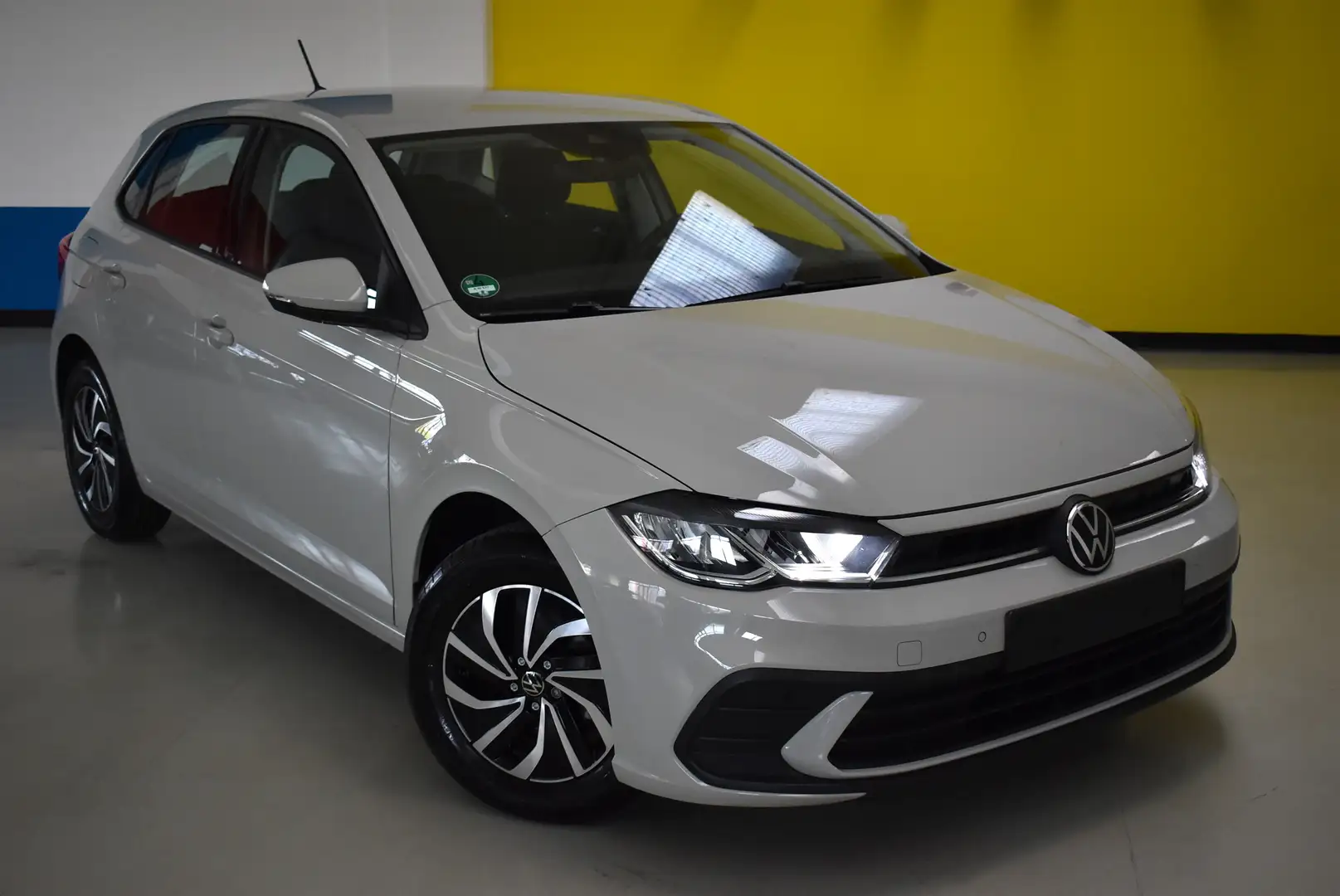 Volkswagen Polo Polo 5p 1.0 evo LIFE 80cv LED DIGITAL COCKPIT Grau - 2