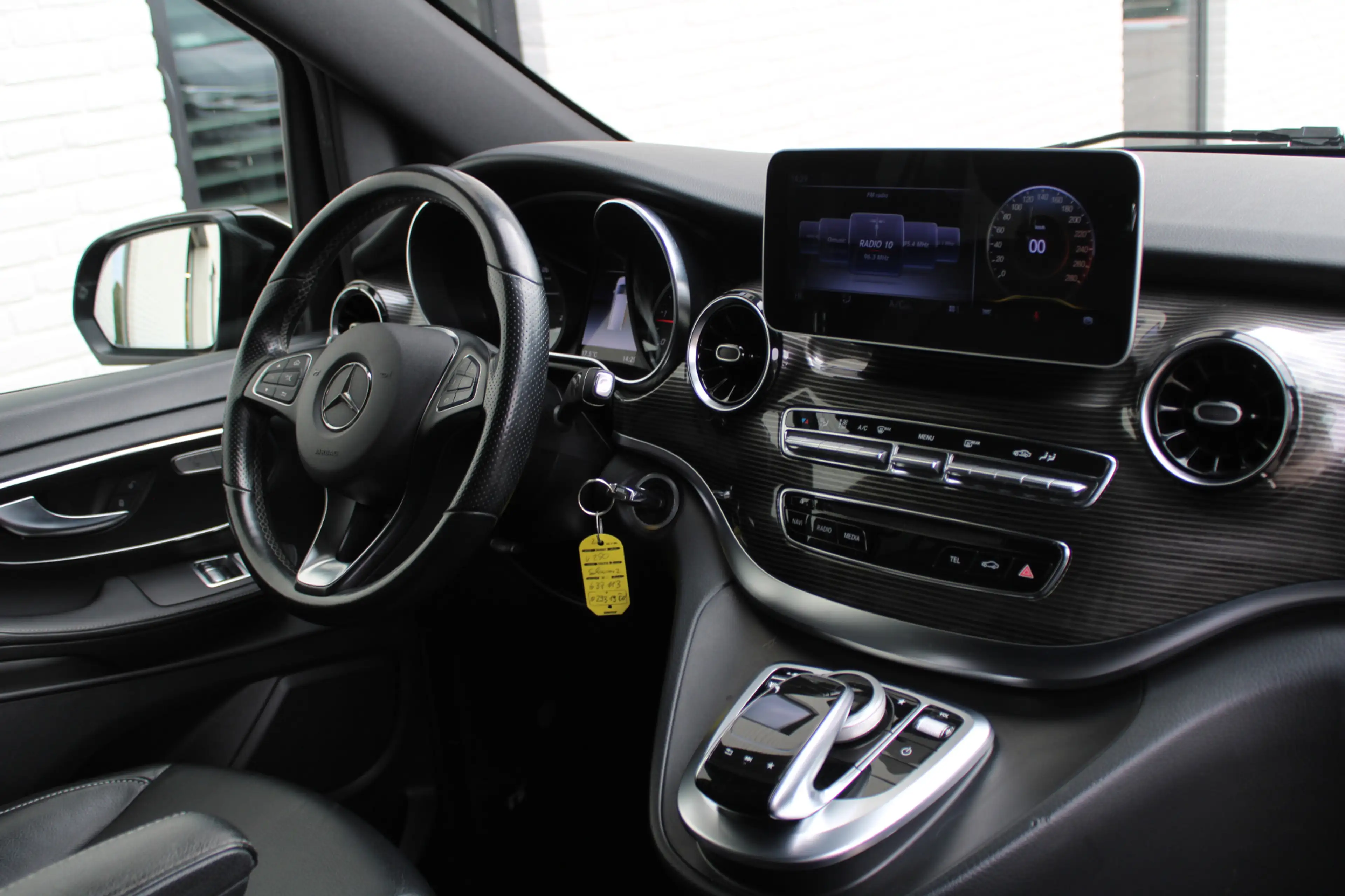 Mercedes-Benz V 250 250d Aut / XXL / DC / Avantgarde / 2x Schuifeur / — photo 3
