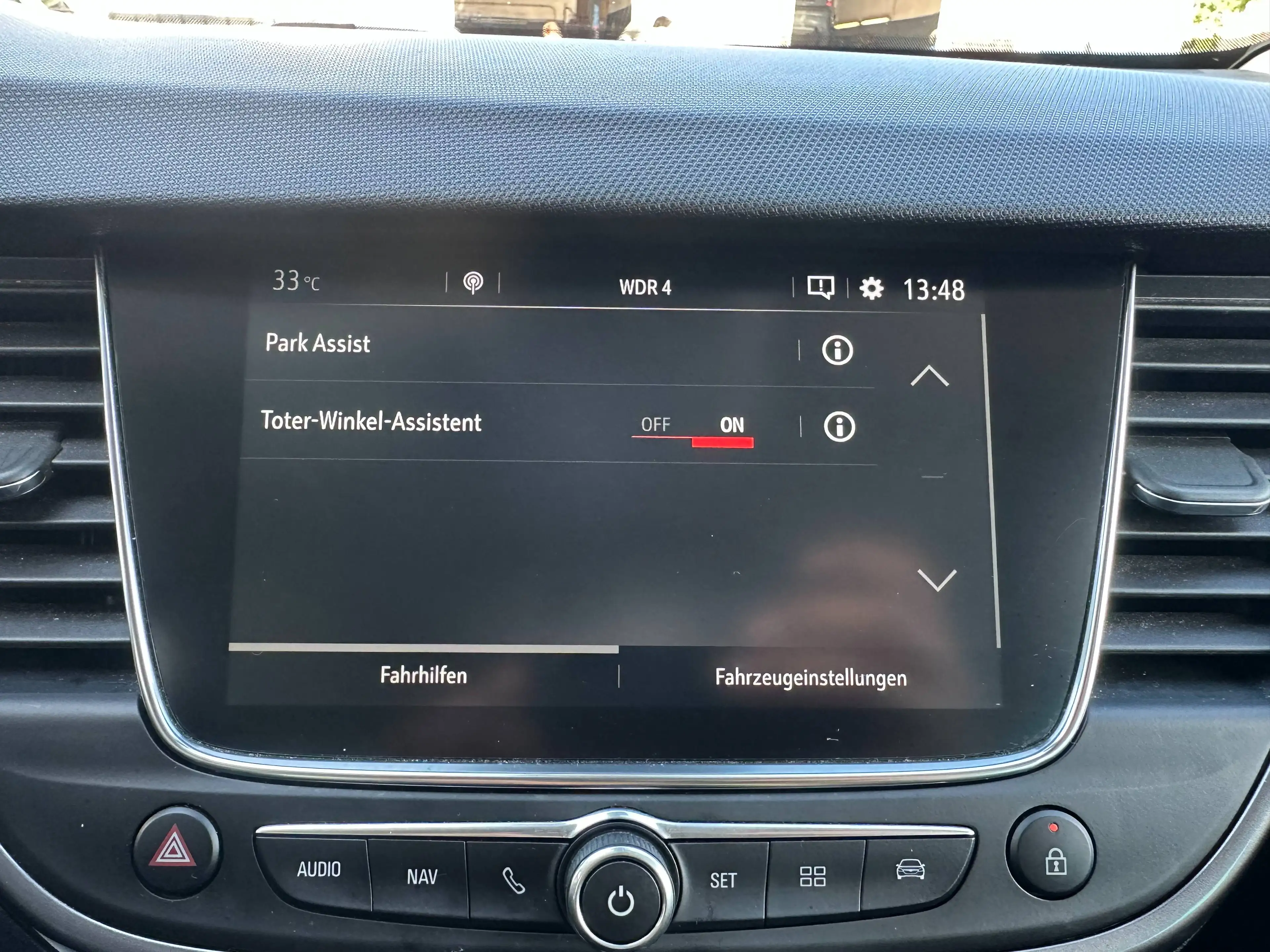 Opel Crossland X 1.2 St&St Ultimate Aut+NAVI+HEAD-UP+LED+KLIMATRONIK+PDC+SHZ+TEMPOMAT — photo 8