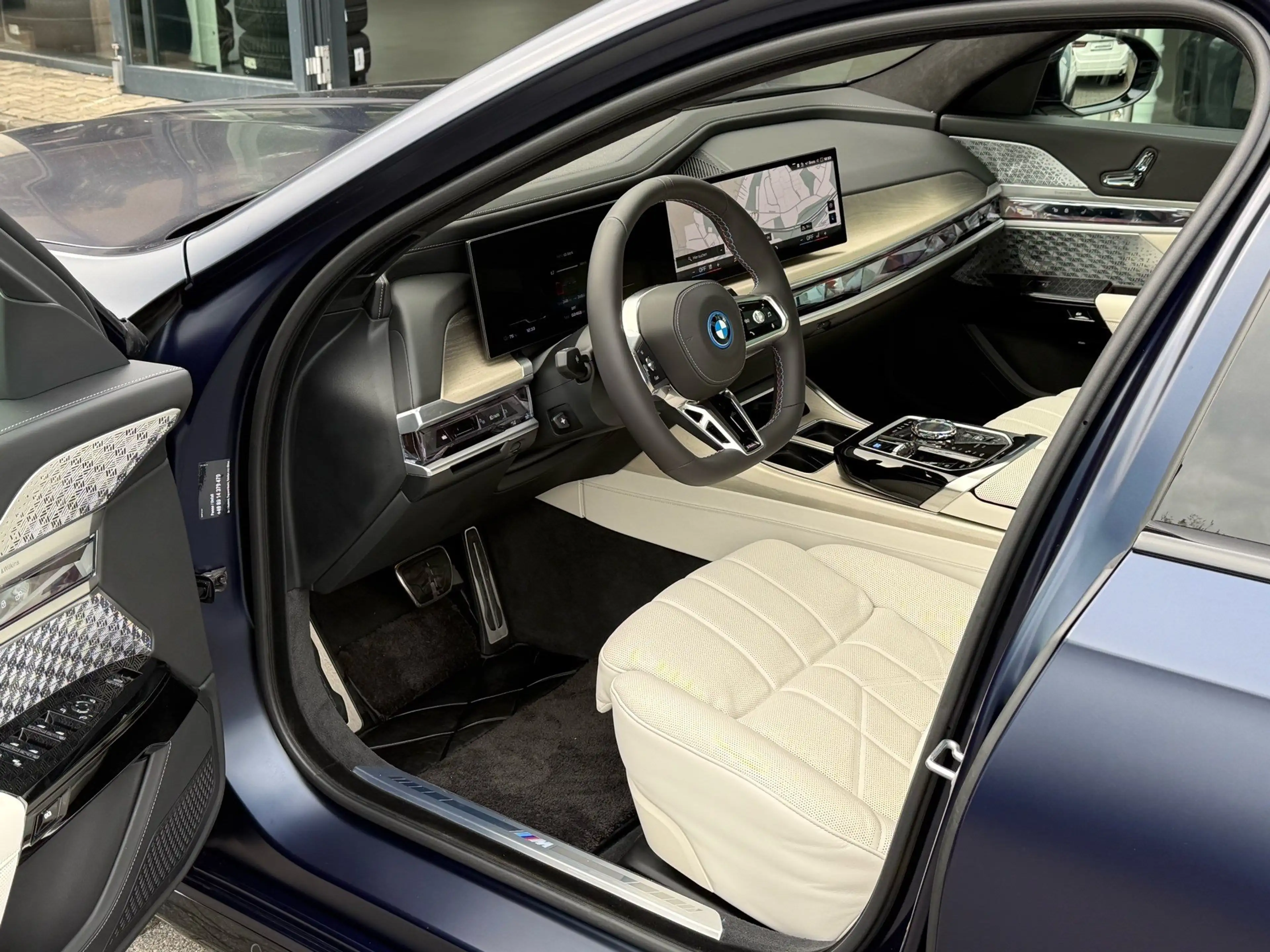 BMW i7 M70 xDrive M Performance Paket Ex.LoungeSeat. — photo 5