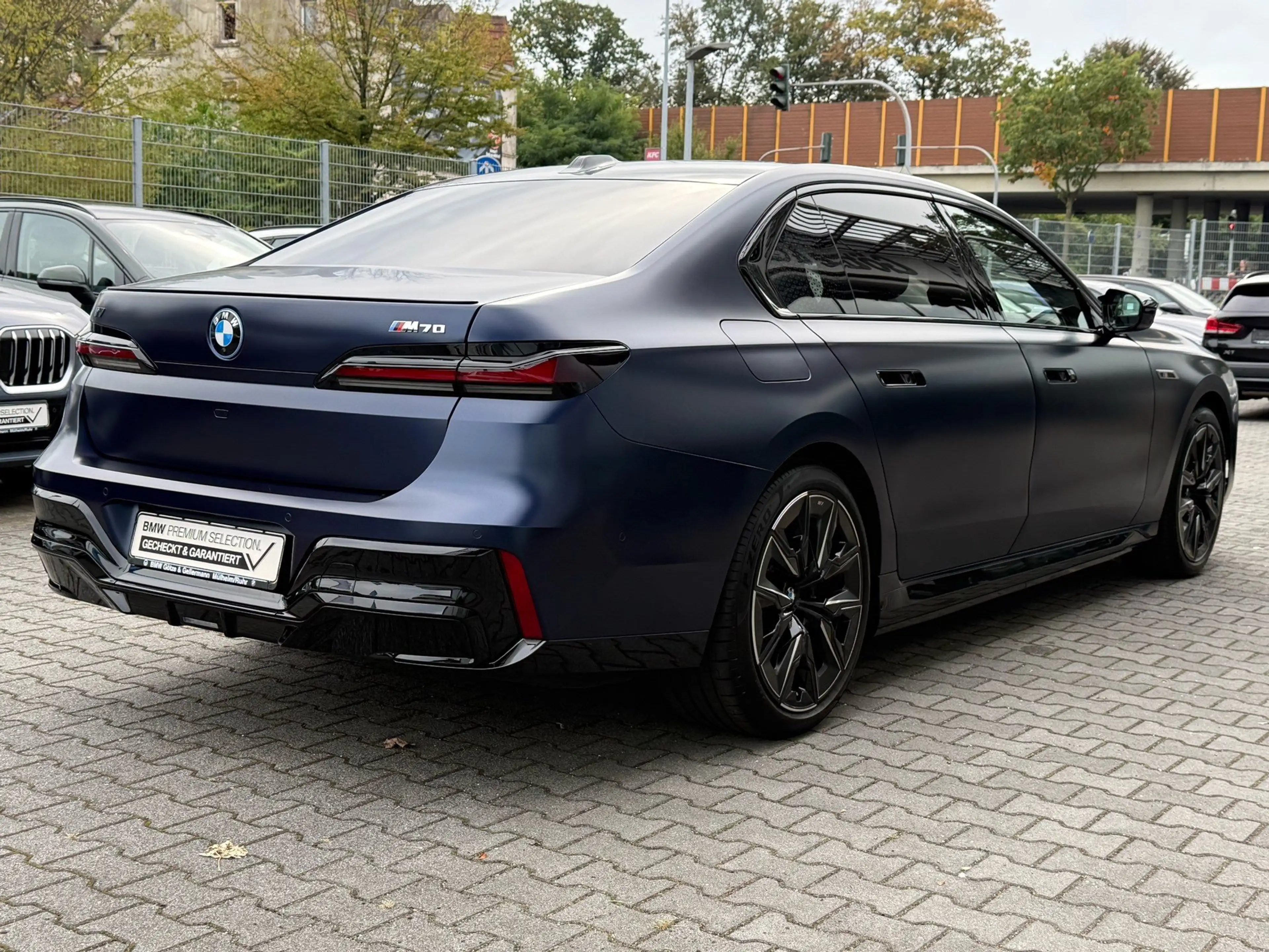 BMW i7 M70 xDrive M Performance Paket Ex.LoungeSeat. — photo 2