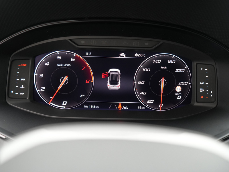 SEAT Arona FR Black Edition NAVI KIMA ACC PDC — photo 8