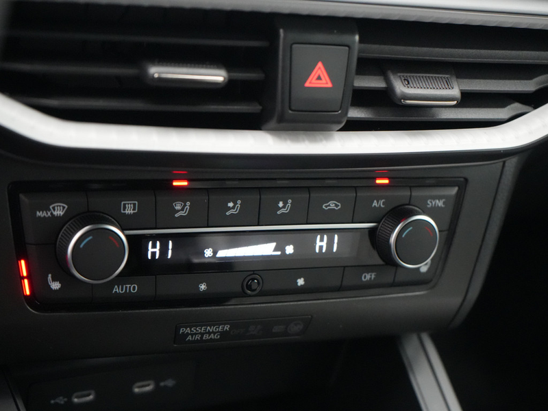 SEAT Arona FR Black Edition NAVI KIMA ACC PDC — photo 10