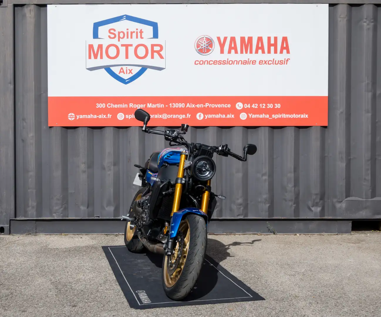 Yamaha XSR 900 Bleu - 1