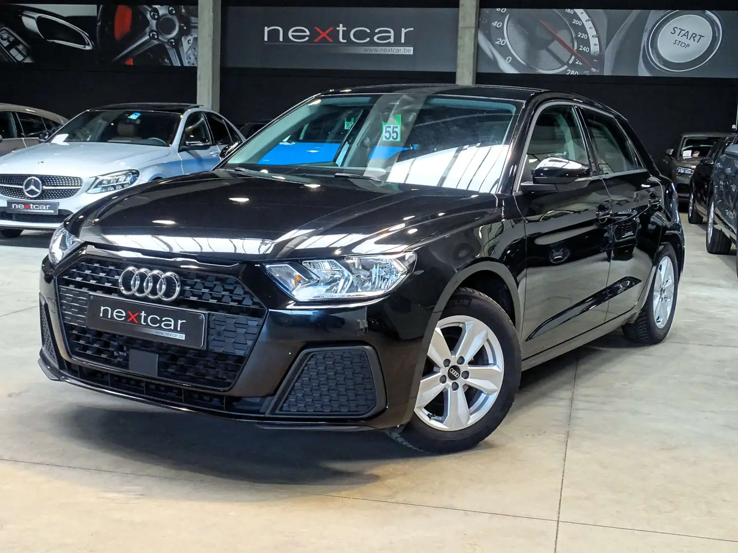 Audi A1 25TFSI SportBack **NAVI-CRUISE-VIRTUAL-PARKING** Noir - 1