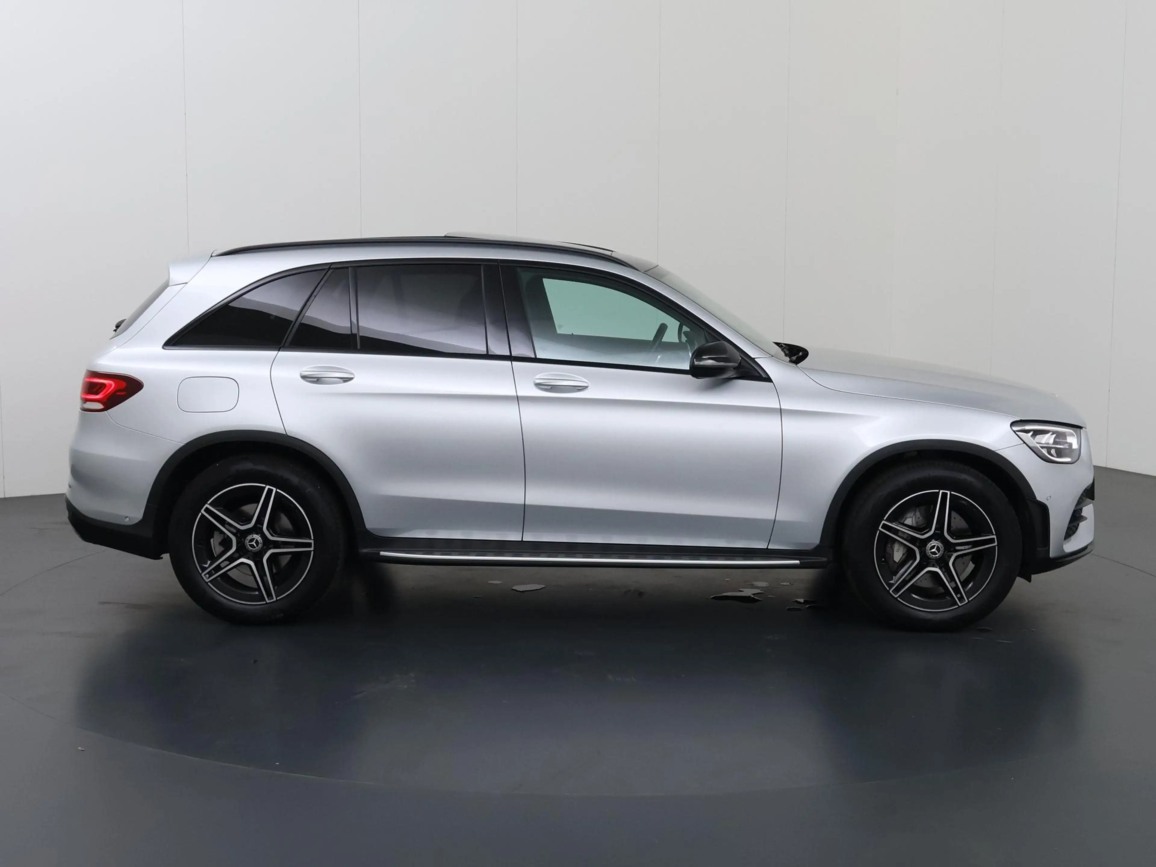 Mercedes-Benz GLC 200 Advantage | Trekhaak | Panoramadak | Night | Achte — photo 6