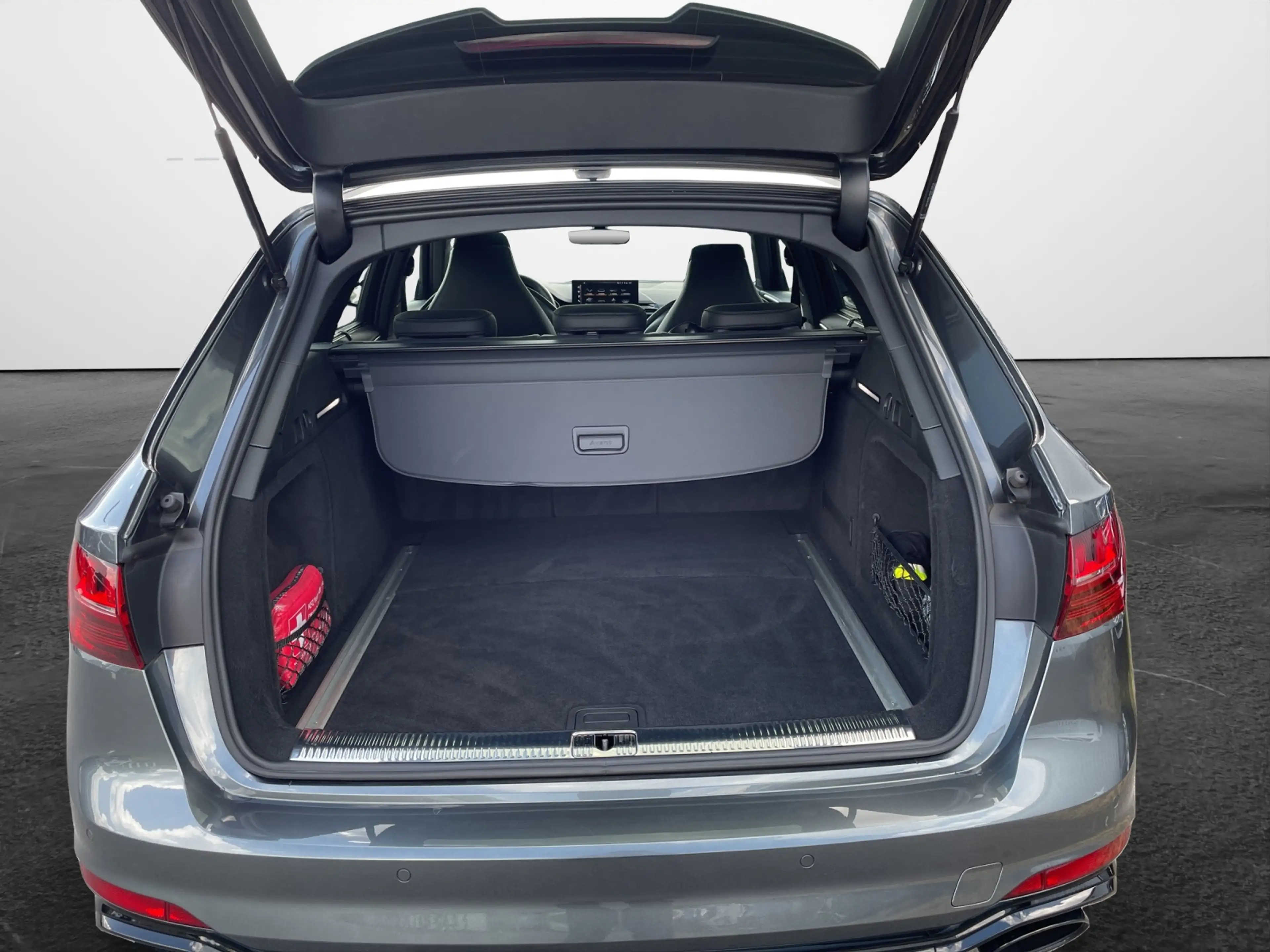 Audi RS4 RS 4 Avant 2.9 TFSI tiptronic quattro — photo 12