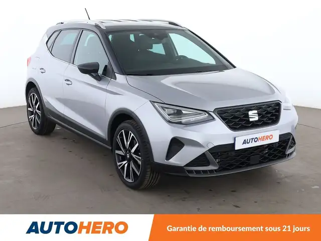 Seat Arona view 8