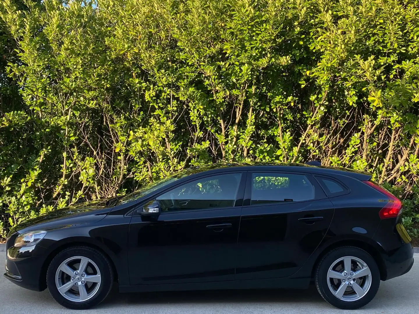 Volvo V40 2.0d D2 / NAVI / CLIM / 1PROP / NEUF / GARANTIE !! Blauw - 2