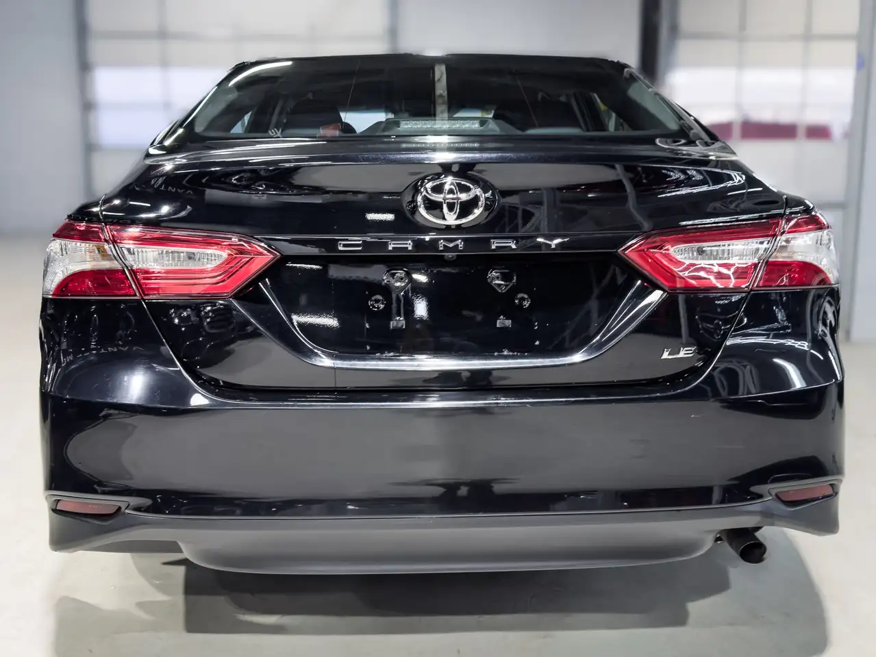 Toyota Camry снимка Toyota Camry
