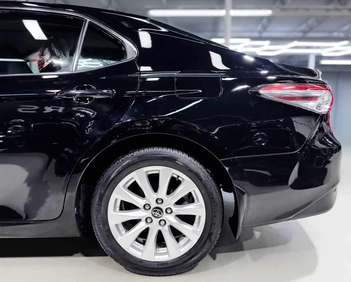 Toyota Camry снимка Toyota Camry