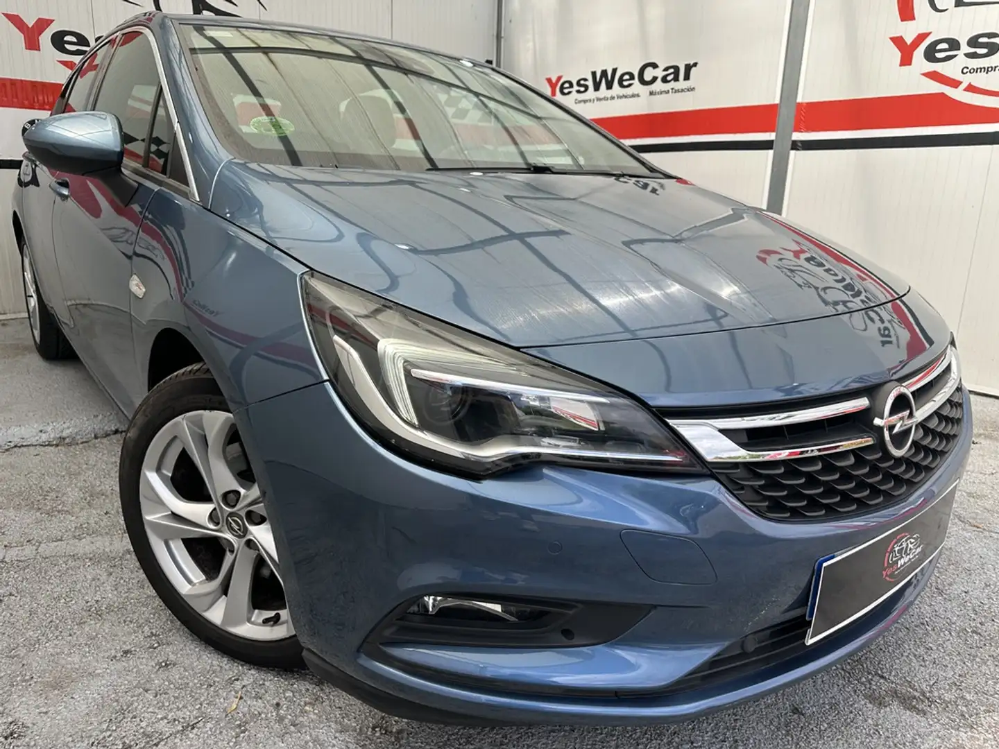 Opel Astra 1.6CDTi S/S Selective 110 Bleu - 1