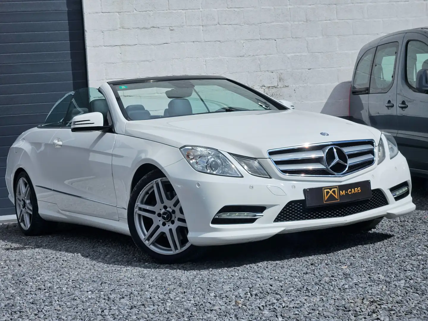Mercedes-Benz E 220 Amg * Xenon * Wit - 2
