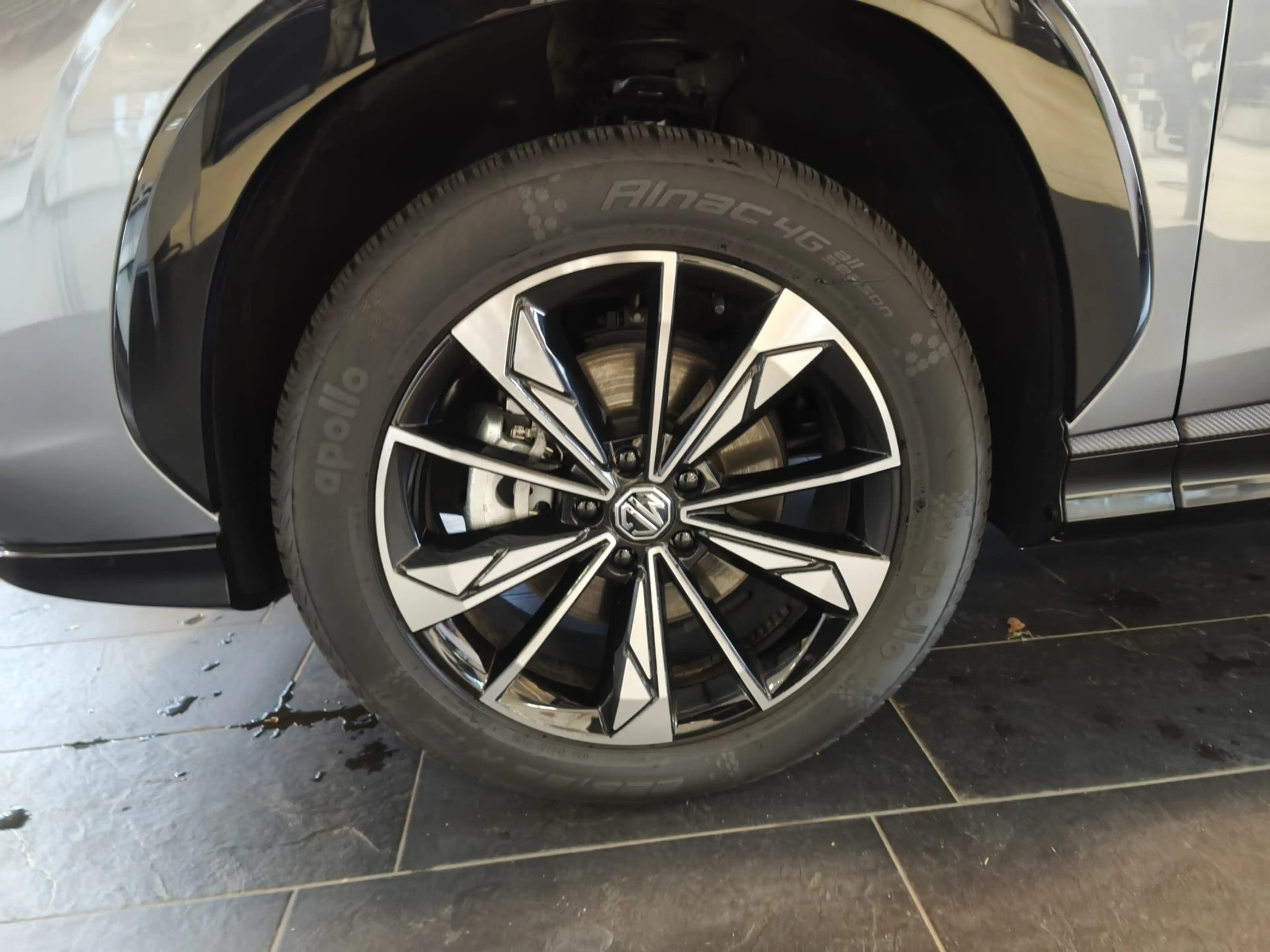 MG HS 1.5 T GDI 125 kW Luxury Aut./LED/LEDER/|360° — photo 15