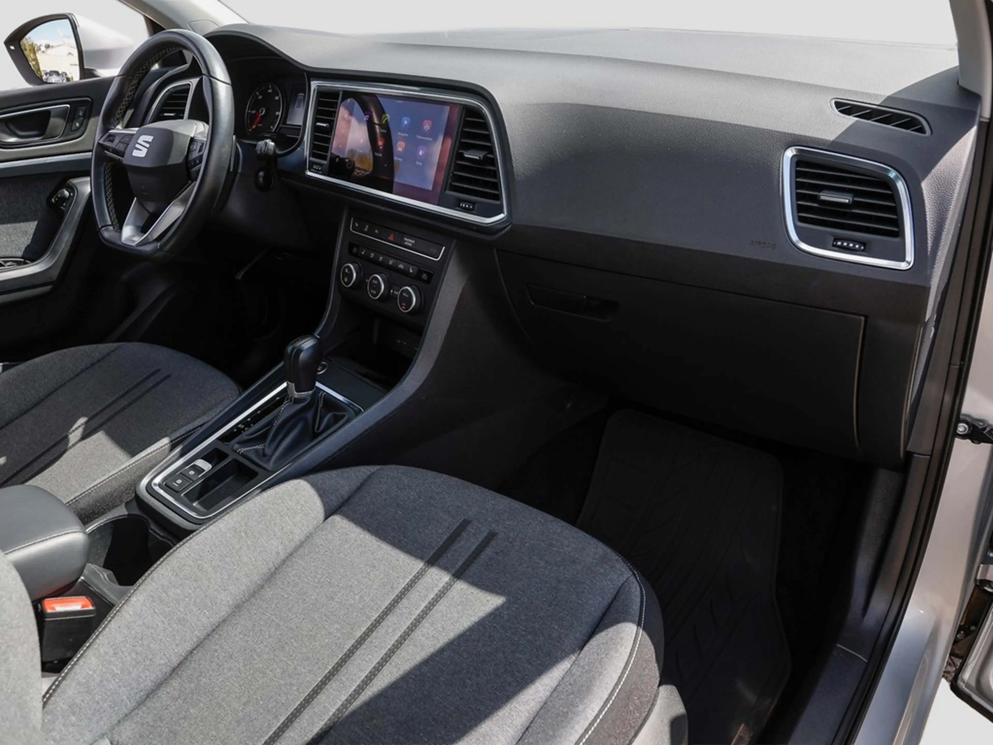 SEAT Ateca 2.0 TDI DSG AHK, Kamera, Sitzheizung — photo 8
