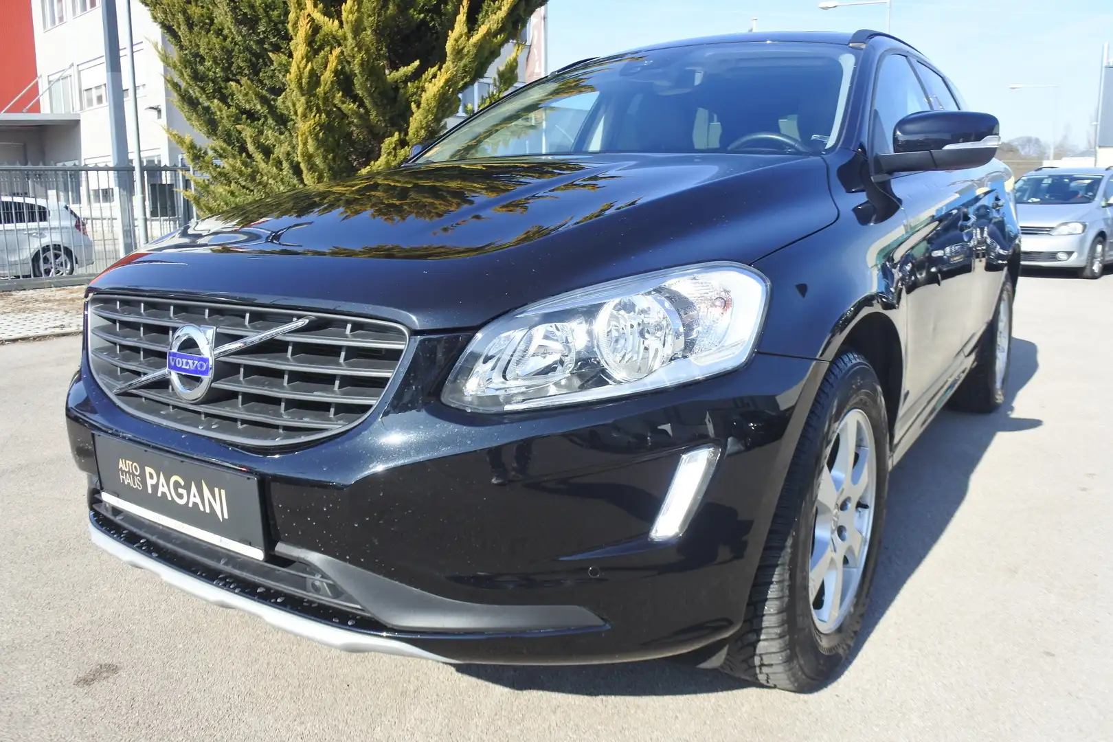 Volvo XC60 XC60 D4 Dynamic AWD Dynamic/LEDER/PANO-SD/8FACH - 1