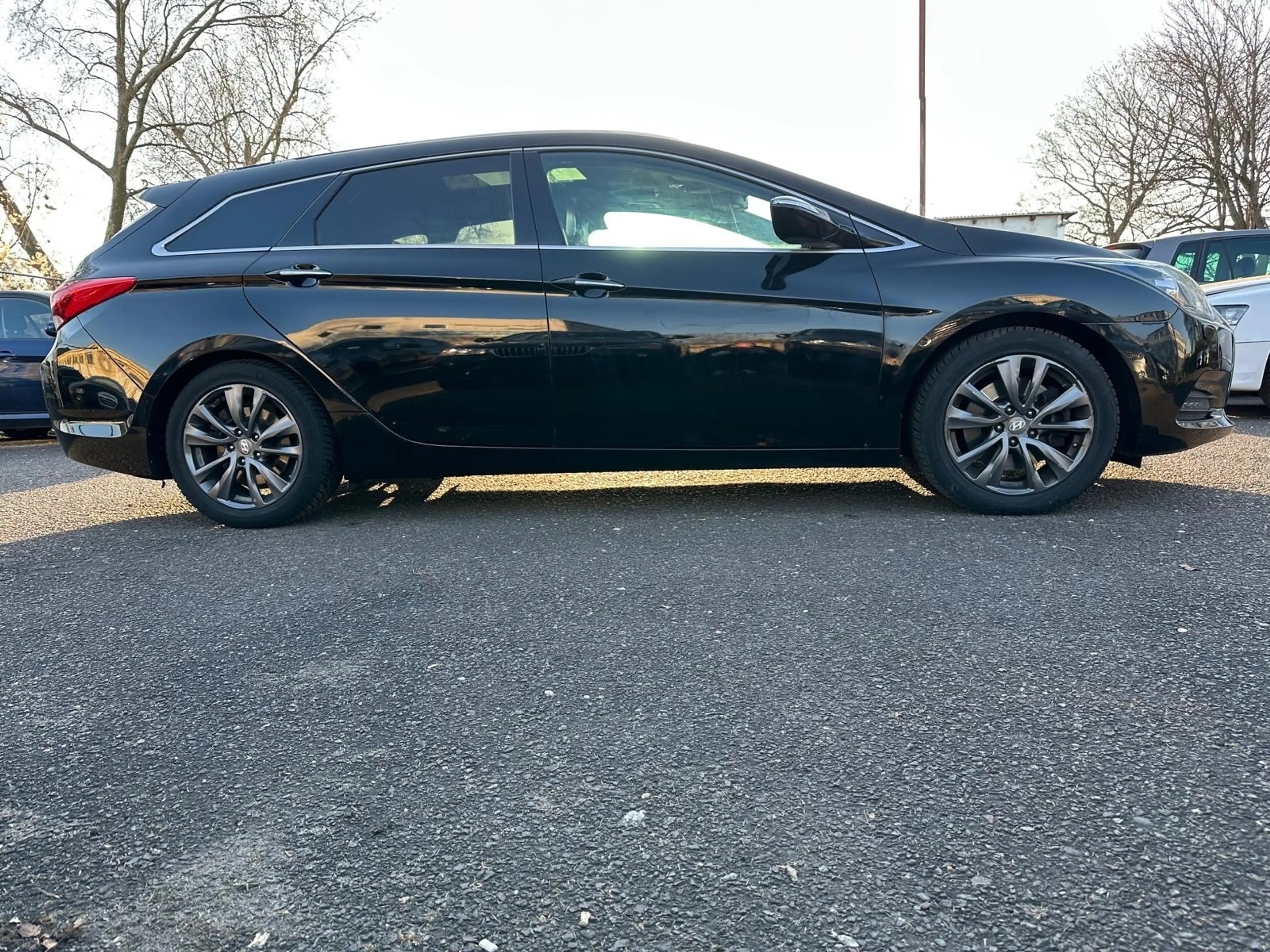 Hyundai i40 blue Premium — photo 4