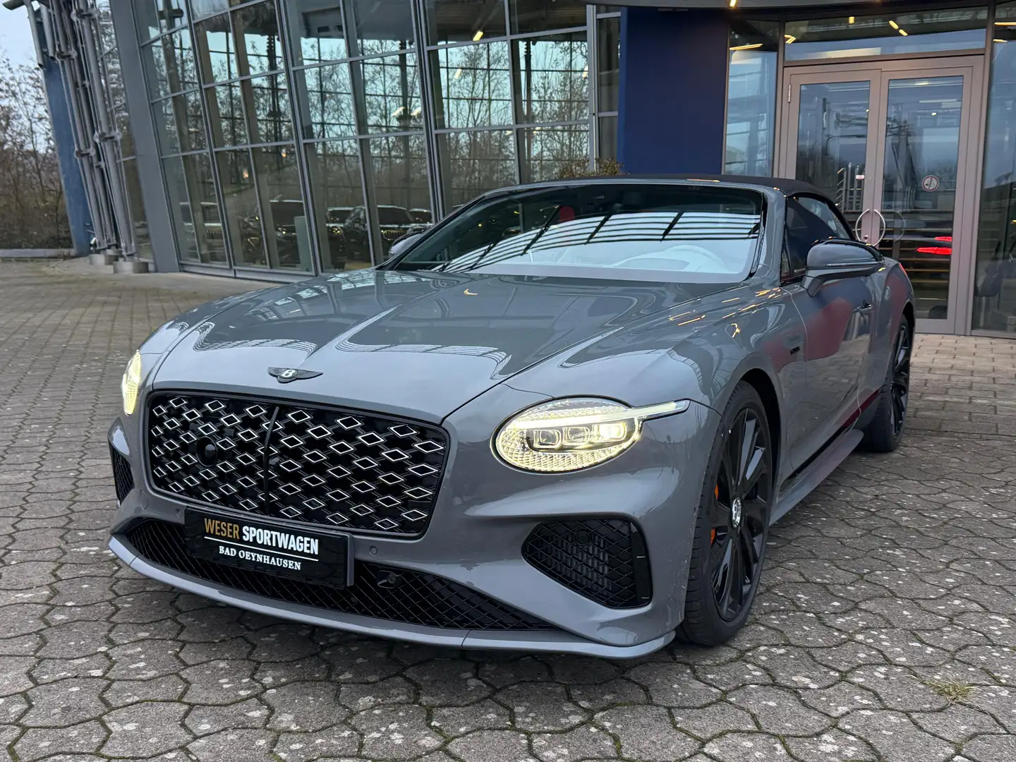 Bentley Continental GTC Continental GTC V8 Hybrid Mulliner/Touring/Naim Grau - 1