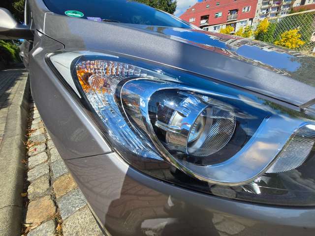 Hyundai i30 i30 blue 1.6 GDI DCT Passion