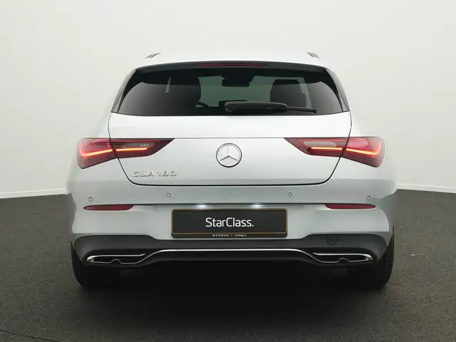 Mercedes-Benz CLA view 4