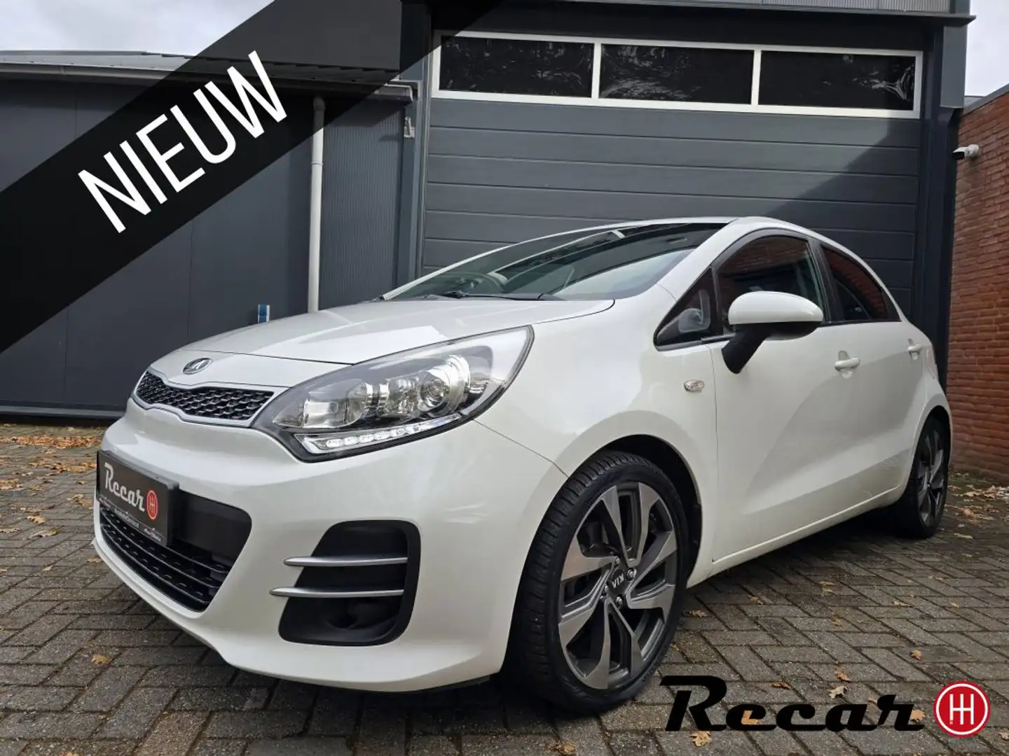 Kia Rio 1.2 CVVT DynamicLine/Airco/Pdc/5Drs/Mooi! Wit - 1