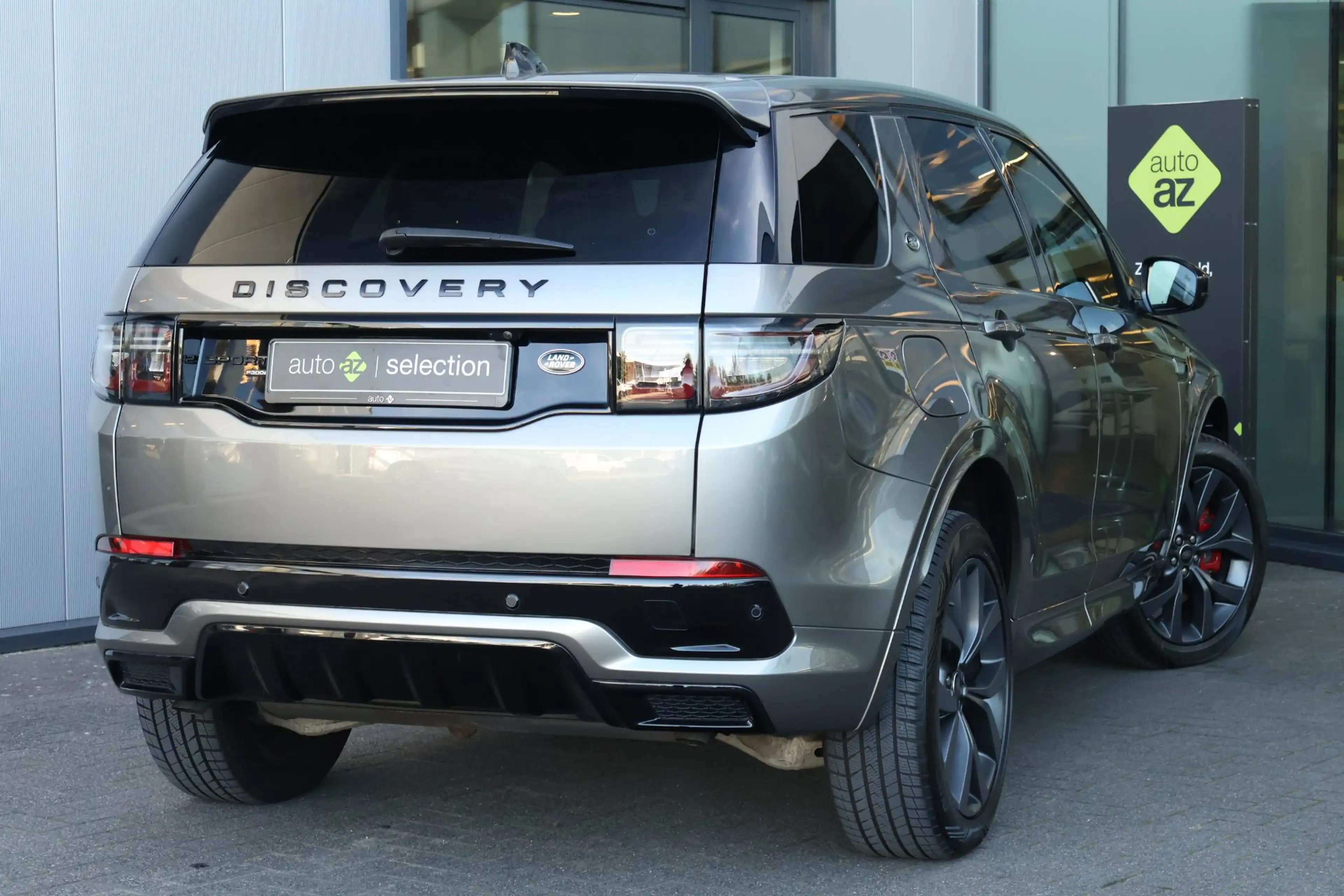 Land Rover Discovery Sport P300e 1.5 R-Dynamic HSE / Meridian / Carplay / Tre — photo 6