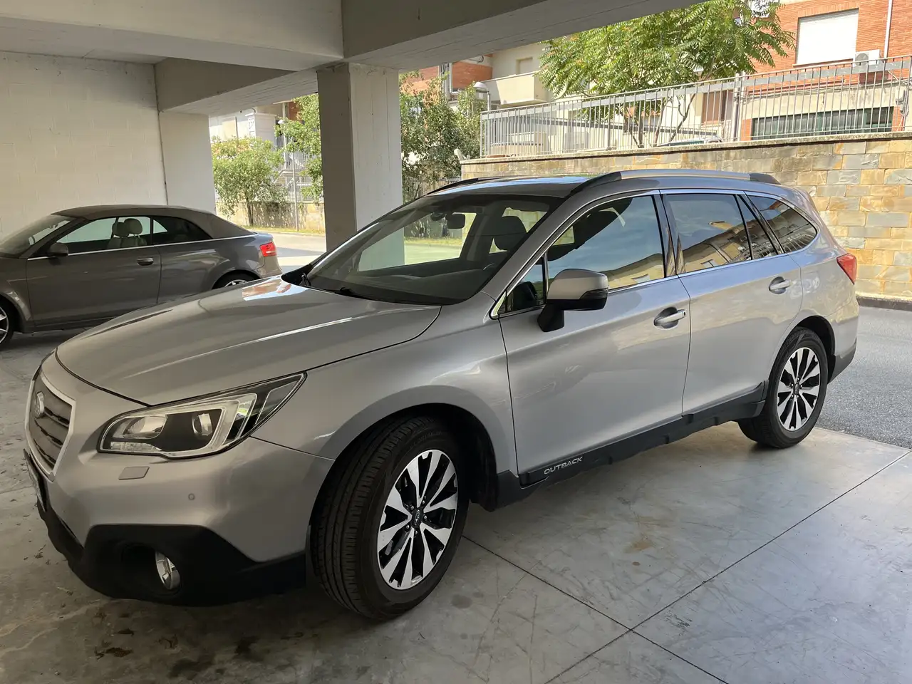 Subaru OUTBACK