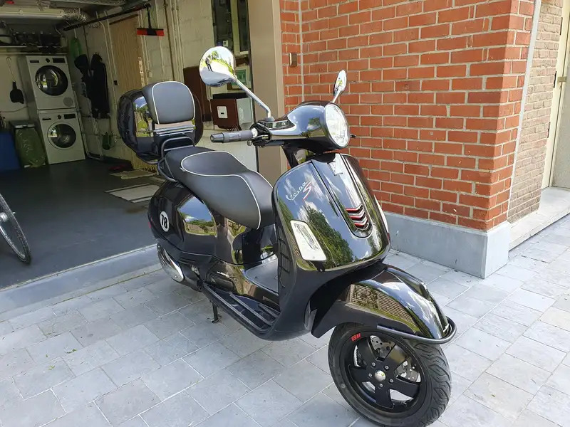 Vespa GTS 250ie - foto 4