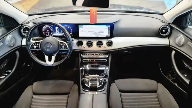 Mercedes-Benz E-Class view 15