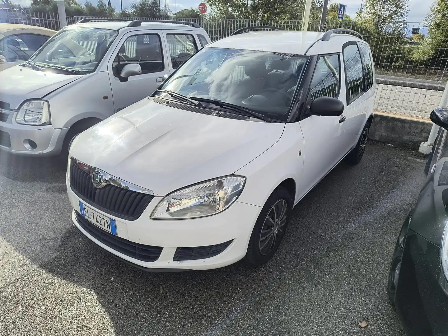 Skoda Roomster Roomster 1.2 tdi 75cv #MOTORE DA SOSTITUIRE# Blanc - 1