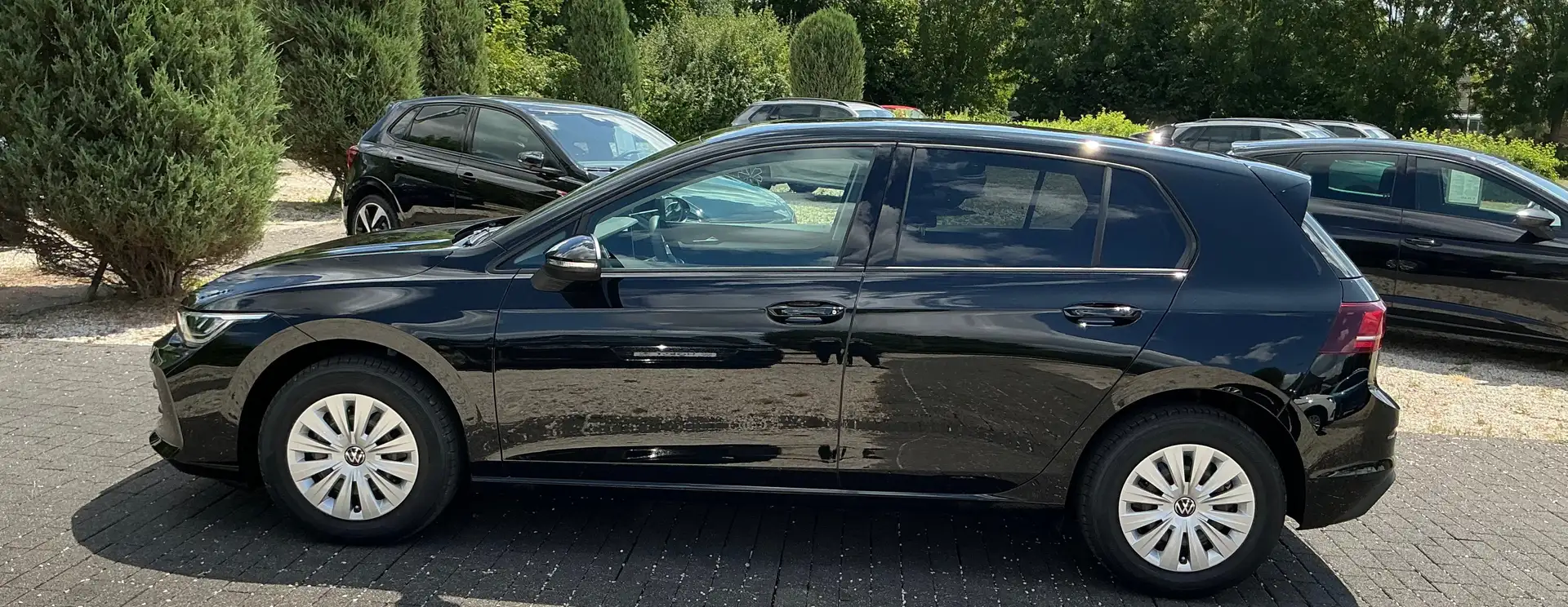 Volkswagen Golf 1.5 TSI 85 kW AHK LED-Scheinwerfer, PDC, Kamera Noir - 2
