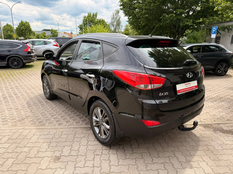 Hyundai iX35 Comfort 2WD Anhängerzug — photo 3