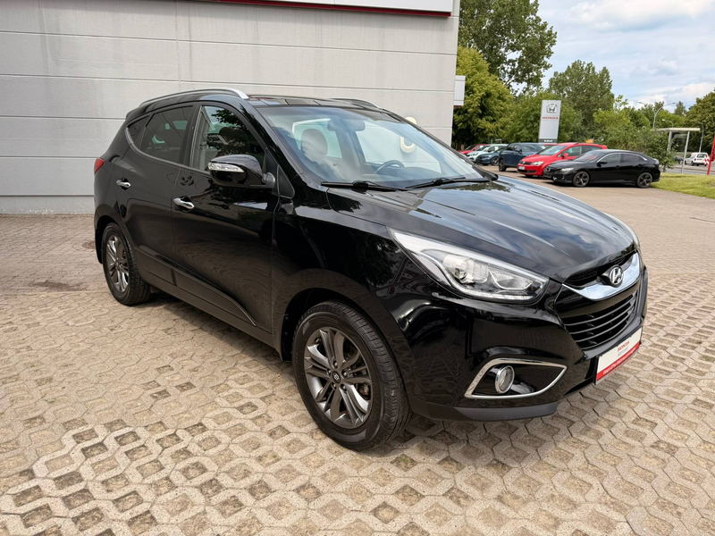 Hyundai iX35 Comfort 2WD Anhängerzug — photo 8
