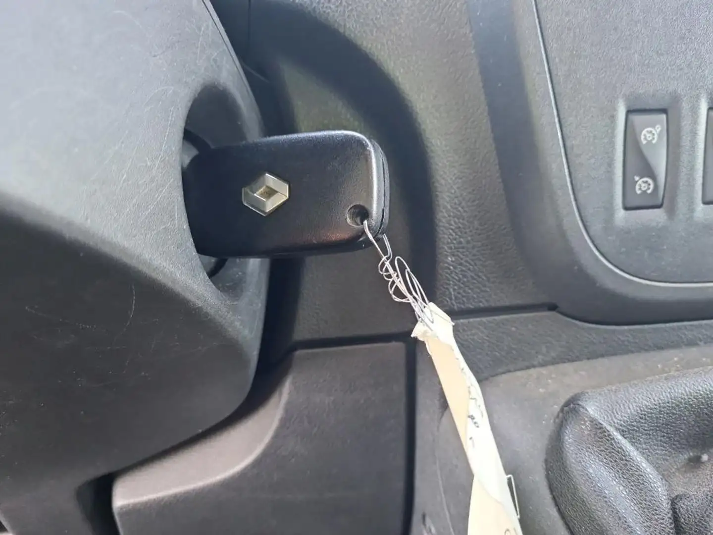 Renault Master MASTER CDC TRAC F3500 L2 ENERGY DCI 145 POUR TRANS CONFORT Blanc - 1