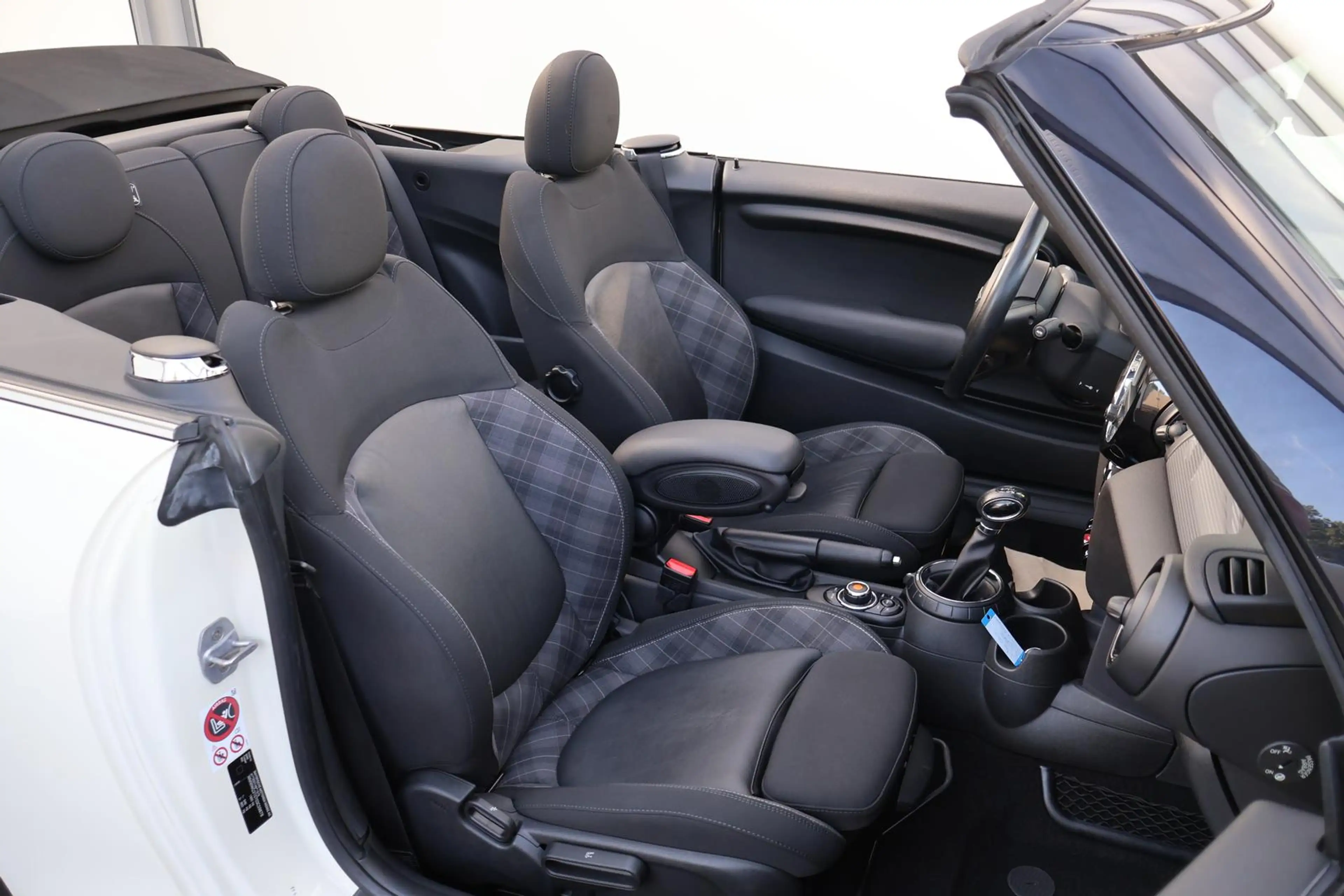 MINI Cooper Cabrio Chili Autom. Navi LED Klimaauto. — photo 10