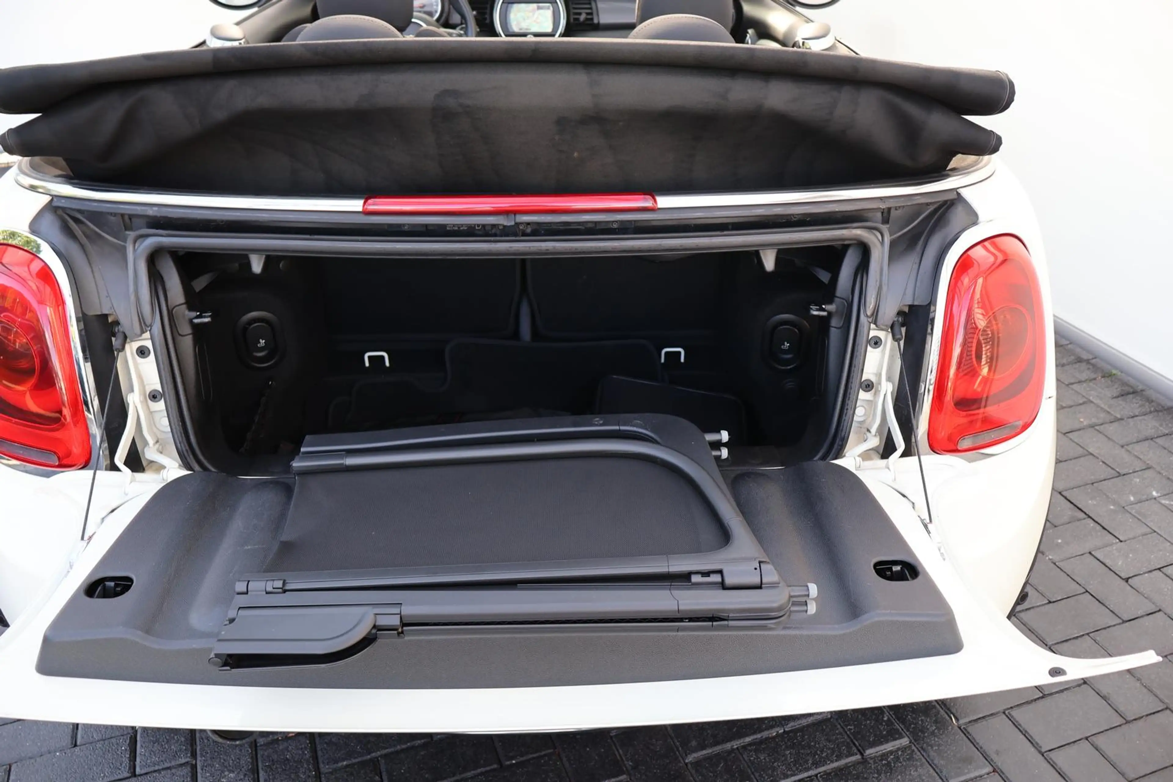 MINI Cooper Cabrio Chili Autom. Navi LED Klimaauto. — photo 5