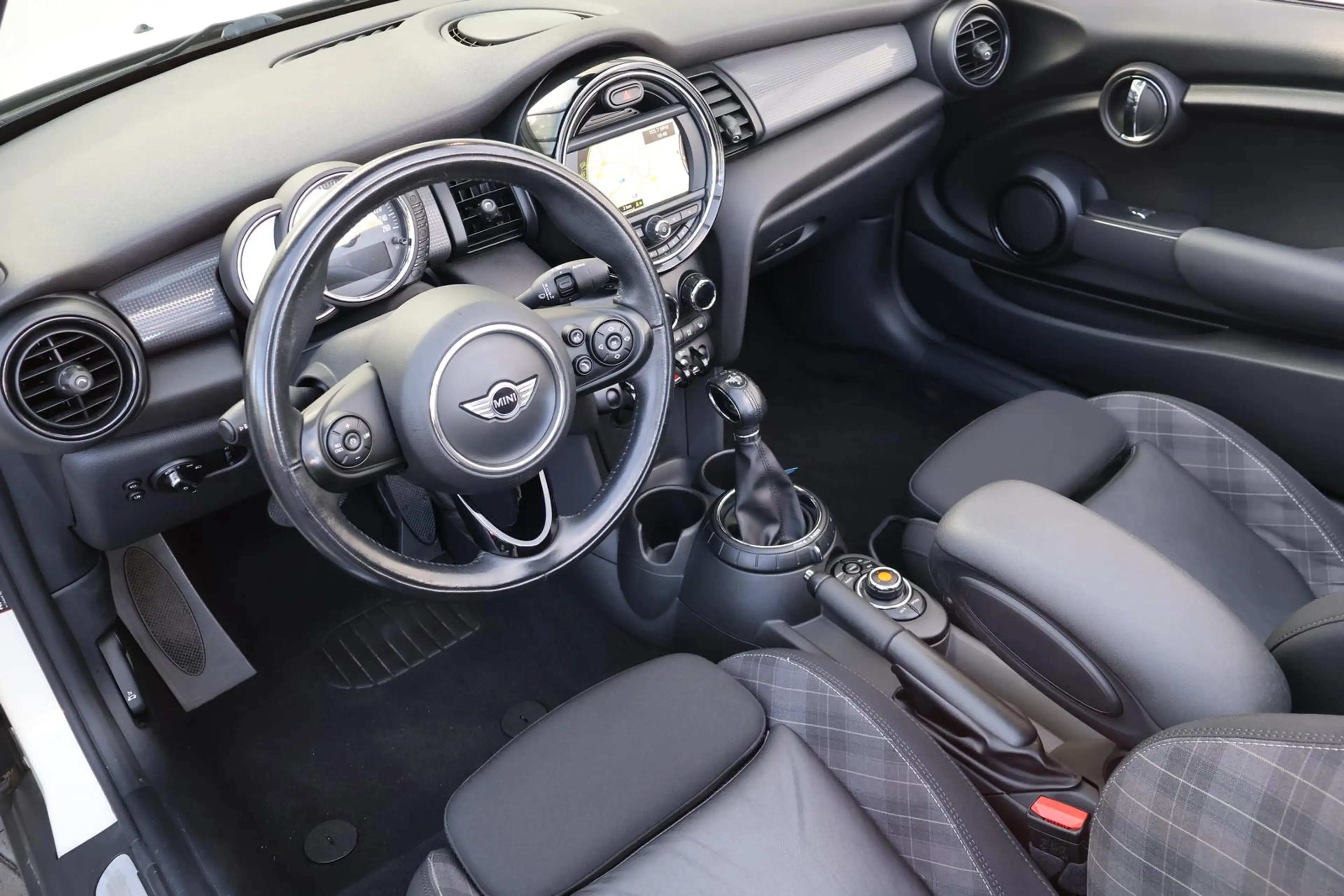 MINI Cooper Cabrio Chili Autom. Navi LED Klimaauto. — photo 7