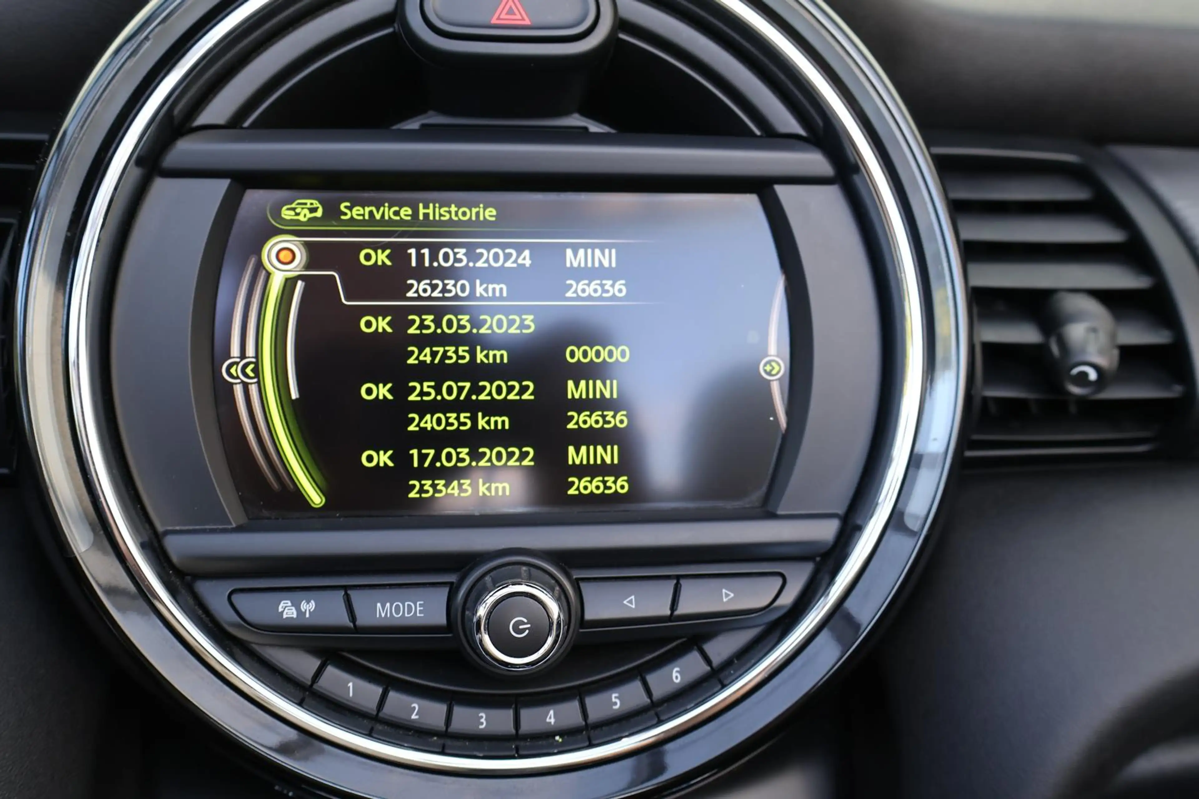 MINI Cooper Cabrio Chili Autom. Navi LED Klimaauto. — photo 14