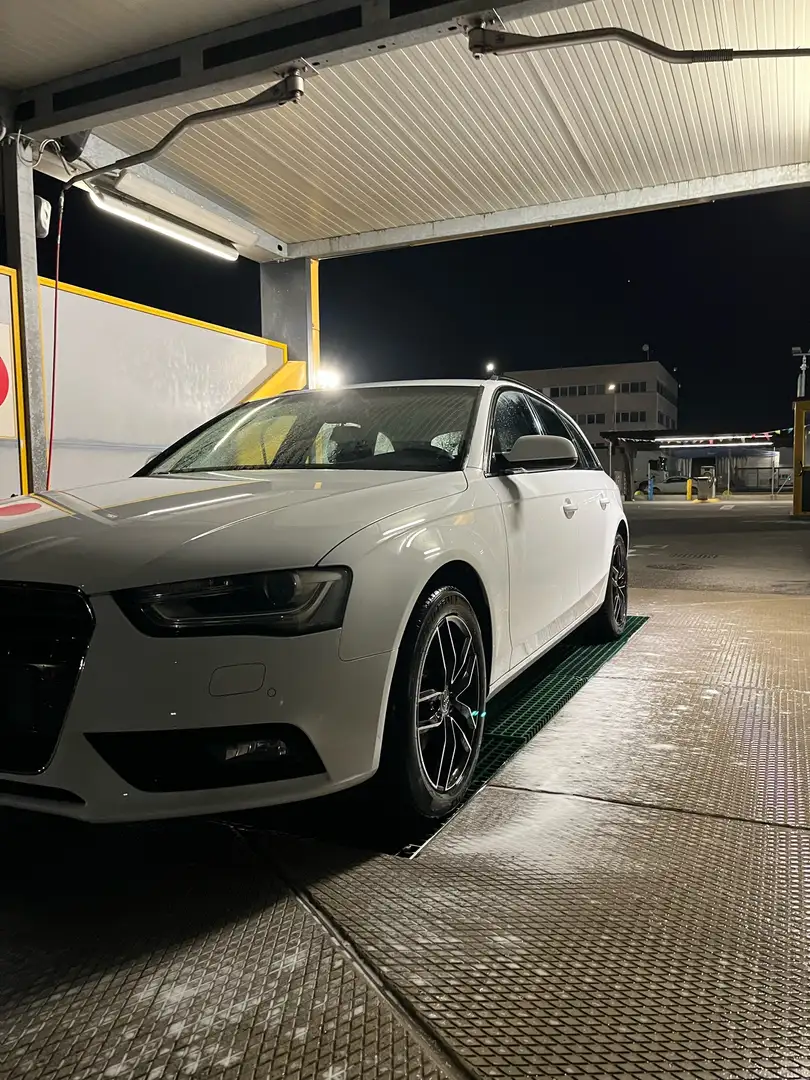 Audi A4 Avant 2.0 tdi multitronic Fap - 1