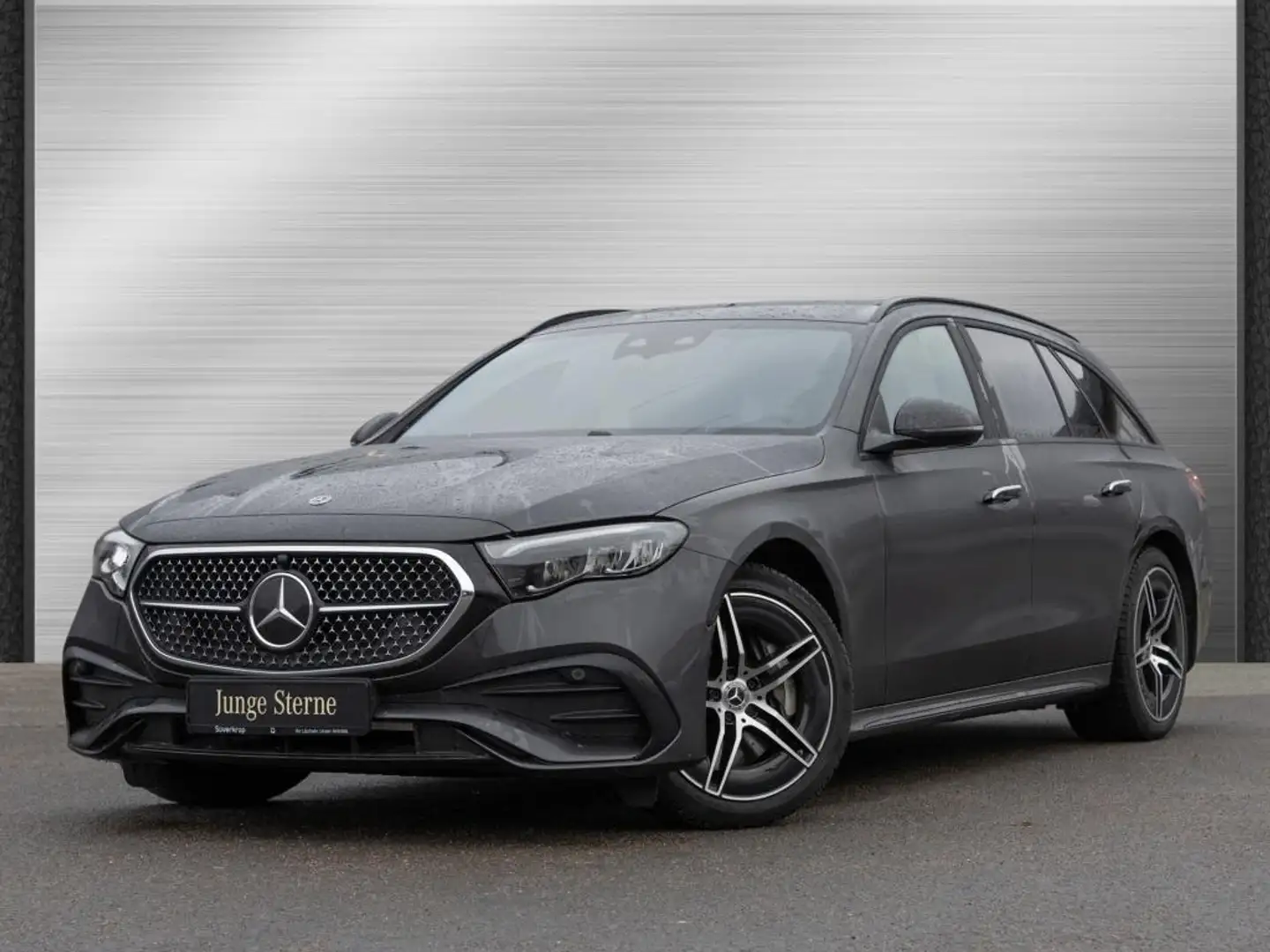 Mercedes-Benz E 220 d T // AMG NIGHT AHK DISTR KAMERA SPUR PDC Gris - 2
