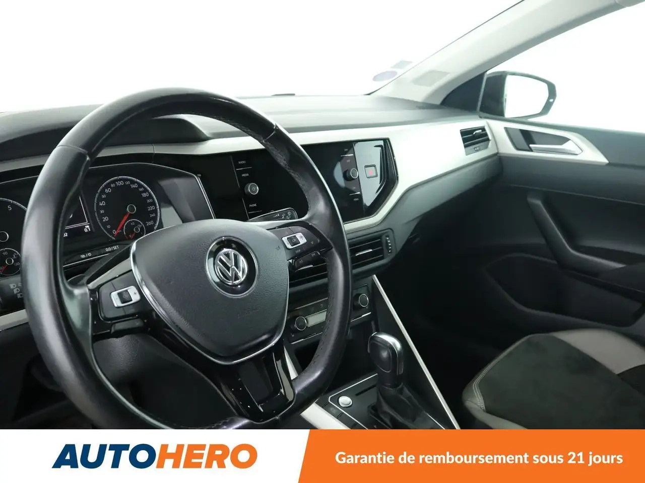 Volkswagen Polo Citadine 5 portes — photo 11